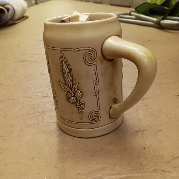 Vintage anheiser Busch beer Stein - Picture 3 of 4